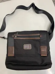 TUMI トゥミ ALPHA BRAVO ショルダーバッグのサムネイル