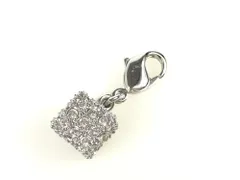 スワロフスキー　SWAROVSKI　ラインストーン　キューブ　チャーム　ペンダントトップ　シルバーカラー　送料無料