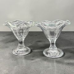 佐々木ガラス パフェグラス 昭和レトロ 脚付き フリルエッジ デザート