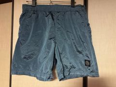 正規品 STONE ISLAND ストーンアイランド ナイロン メタル Swim パンツ Lサイズ 出品