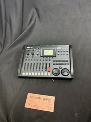 Zoom R8 レコーダー/サンプラー【生産終了＆箱/マニュアル完備(おまけ