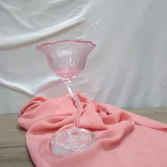 ガラス製品 クリスタルガラス カクテルorシャンパングラス デザートのコンポート皿 インテリア長期間保管品 U959