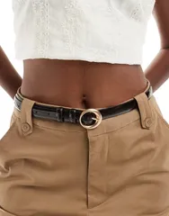 エイソス レディース アクセサリー ベルト ASOS DESIGN waist and hip patent skinny belt with circle buckle in chocolate Cのサムネイル