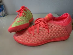 正規品 PUMA サッカーシューズ