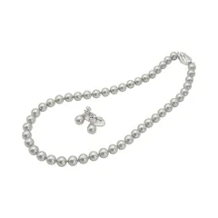 【新品】 [咲屋] 貝パール ネックレス セット 8mm 42cm 40cm 45cm 冠婚葬祭 真珠 ホワイト シルバーブラック グレー ナチュラル イヤリング ピアス ボックス 国産 ジュエリーケース付き (45cm(長め), ナチュラル/イヤリング) 0