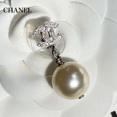 CHANEL シャネル ピアス ハート ラインストーン シルバー - メルカリ