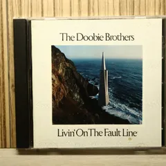 中古CD★ドゥービー・ブラザーズ/The Doobie Brothers■ LIVIN' ON THE FAULT LINE 【30452/0075992731522】P53193のサムネイル