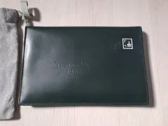 ヴィヴィアン・ウエストウッド クラッチバッグ