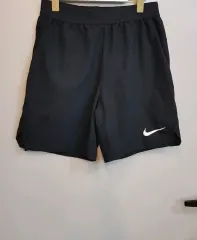 ナイキドライフィット ハーフパンツ M