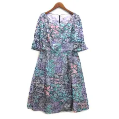 トッカ TOCCA 透かしフラワー Aライン ワンピース 5分袖 花柄 ブルー 青 0