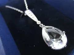 【送料無料】☆SWAROVSKI ☆スワロフスキー ティアドロップ ネックレス クリスタル ペンダント シルバー  ［559-361-1500_0323］