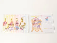 新品未開封 なにわ男子 サンリオコラボグッズ 2点セット メタルチャーム/アクリルスマホスタンド
