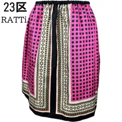 23区×RATTi　シルク100％　さらさらタイトスカート　スカーフ柄　シルクスカート　ウエストゴム　ショッキングピンク　38号のサムネイル