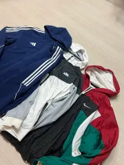 ナイキ アディダス ウィンドブレーカー (M L XL)