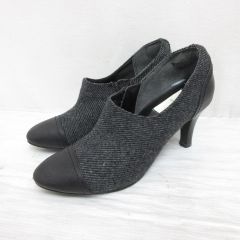 Item thumbnail for item dfedad0e-821c-4e56-8aee-8881f6eaaf0f