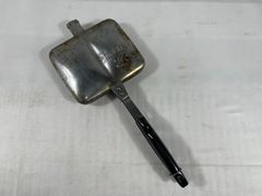 Item thumbnail for item 941154a5-56a2-4511-9006-1cd46fff9400