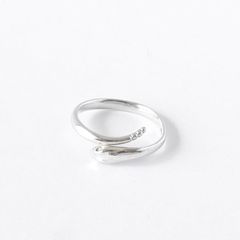 h'eres UROCO TWO FINGER RING - メルカリ