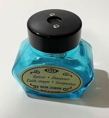 Item thumbnail for item f4b079ed-42a7-455f-983e-3b65122c3d9a