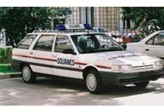 ノレブ 1/18 ルノー トゥインゴ 1995 パトカー - メルカリ
