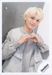 【中古】生写真(STARTO) timelesz/篠塚大輝/上半身/「We’re timelesz LIVE TOUR 2025 episode 1 ～FAM～」グッズオフショット/公式生写真