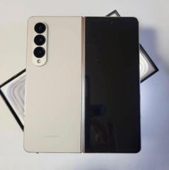 Samsung Galaxy Z Fold5 本体 ホワイト＋箱（韓国版） Samsung Galaxy Z Fold5 本体 ホワイト＋箱（韓国版） - メルカリ