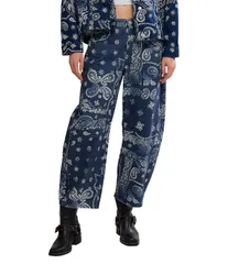 フリーピープル レディース ボトムス デニムパンツ プリント ジーンズ Free People We The Free Good Luck Denim Bandana Print Mid Rise Barrel Jeans Navy Bandana ネイビー