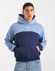 コットンオン メンズ アウター パーカー・スウェット クロップド グラフィック Cotton cropped fit graphic panel hoodie BLUE ブルー