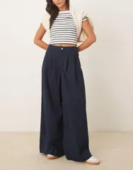 エイソス レディース ボトムス カジュアルパンツ ワイドレッグ プリーツ パンツ コットン ASOS DESIGN wide leg paper touch cotton pleated pants BLUE ブルー