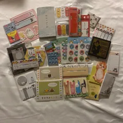 【新品未開封】かわいい付箋28点セット　明日は誕生日　神様はじめました　ポスクマ　mofuneko など　T-107