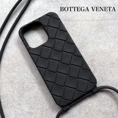 美品 BOTTEGA VENETA ボッテガヴェネタ イントレチャート iPhone15pro ケース ショルダー ブラック 黒 シリコン