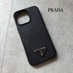 PRADA プラダ iPhone16pro  ケース 三角ロゴプレート サフィアーノレザー ブラック 黒 シルバー金具 トライアングルロゴ アイフォンケース　a15