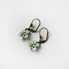 定番人気 ミハエルネグリン Michal Negrin アンティークフラワーモチーフ ピアス ミント 両耳用┃コスチュームジュエリー【2400014837346】