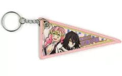 【中古】キーホルダー 甘露寺蜜璃＆伊黒小芭内 ご当地ペナント風キーチャーム＜福岡＞ 「鬼滅の刃 全集中展 刀鍛冶の里編・柱稽古編」 福岡会場限定
