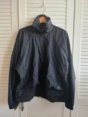アディダス ブラック ウィンドブレーカー ハーフジップ ジャケット