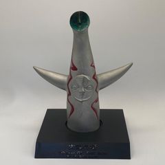 岡本太郎 太陽の塔 シルバー 金属製 立体オブジェ - メルカリ