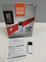 ELECOM 250GB 外付けSSD ESD-ER250S3V - メルカリ
