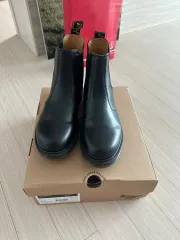 (260 1回着用) DR. MARTENS ドクターマーチン チェルシーブーツ マット