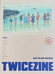 TWICE（トゥワイス）チェジュ エディション 雑誌 マガジン Magazine アルバム