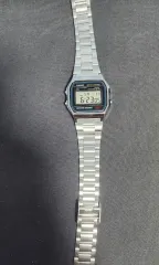 カシオ メタル 時計