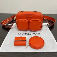 (r)【美品3点セット】MICHAEL KORS マイケル コース ショルダーバッグ JET SET TRAVEL レザー クロスボディ ミディアム ジッパー付きポーチ、エアポッツケース、ヘッドフォンケース付3点セット オレンジ系色/2803