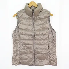ユニクロ UNIQLO ウルトラ ライトダウン ベスト L ベージュ 2sa7292