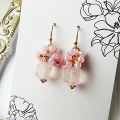 ฅ❤️ ねこ 猫 レジン 花 天然石 ジェイド ピアス イヤリング