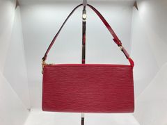 希少✨良品✨ルイヴィトン エピ ポシェットアクセソワール ポーチ 3way 希少✨良品✨ルイヴィトン エピ ポシェットアクセソワール ポーチ 3way