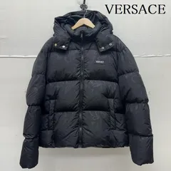 ヴェルサーチ 24年 総柄 ダウン ジャケット 1007432 メンズ 50 ISItems【USED】【古着】【中古】50155911のサムネイル