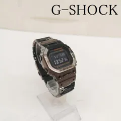 ジーショック GMW-B5000 CASIO フルメタル チタン 電波ソーラー 腕時計 Bluetooth メンズ - ISItems【USED】【古着】【中古】50156112のサムネイル