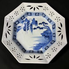 染付牡丹紋様 角大皿 在名有り - メルカリ
