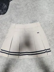 未使用 // PXG ベージュ ラップ プリーツ ゴルフスカート - S