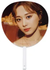 【中古】うちわ ツウィ(TWICE) うちわ 「CD Perfect World」 リリース記念グッズ