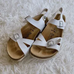 ビルケン　Betula　ベチュラ　サンダル　ホワイト　23　シューズ　レディース　36　BIRKENSTOCK　ビルケンシュトック　白のサムネイル