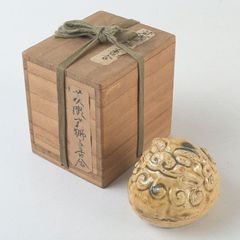 萩焼 松尾藻風 造 陶華山 菊花文 香炉 共箱 栞 日展入選多数 上位作